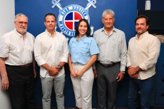 Internacional de pesca al Marlin Azul del CNSD tendrá 30 lanchas participantes.