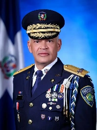 Presidente Abinader designa a Ernesto Rodríguez García como nuevo director de la Policía Nacional